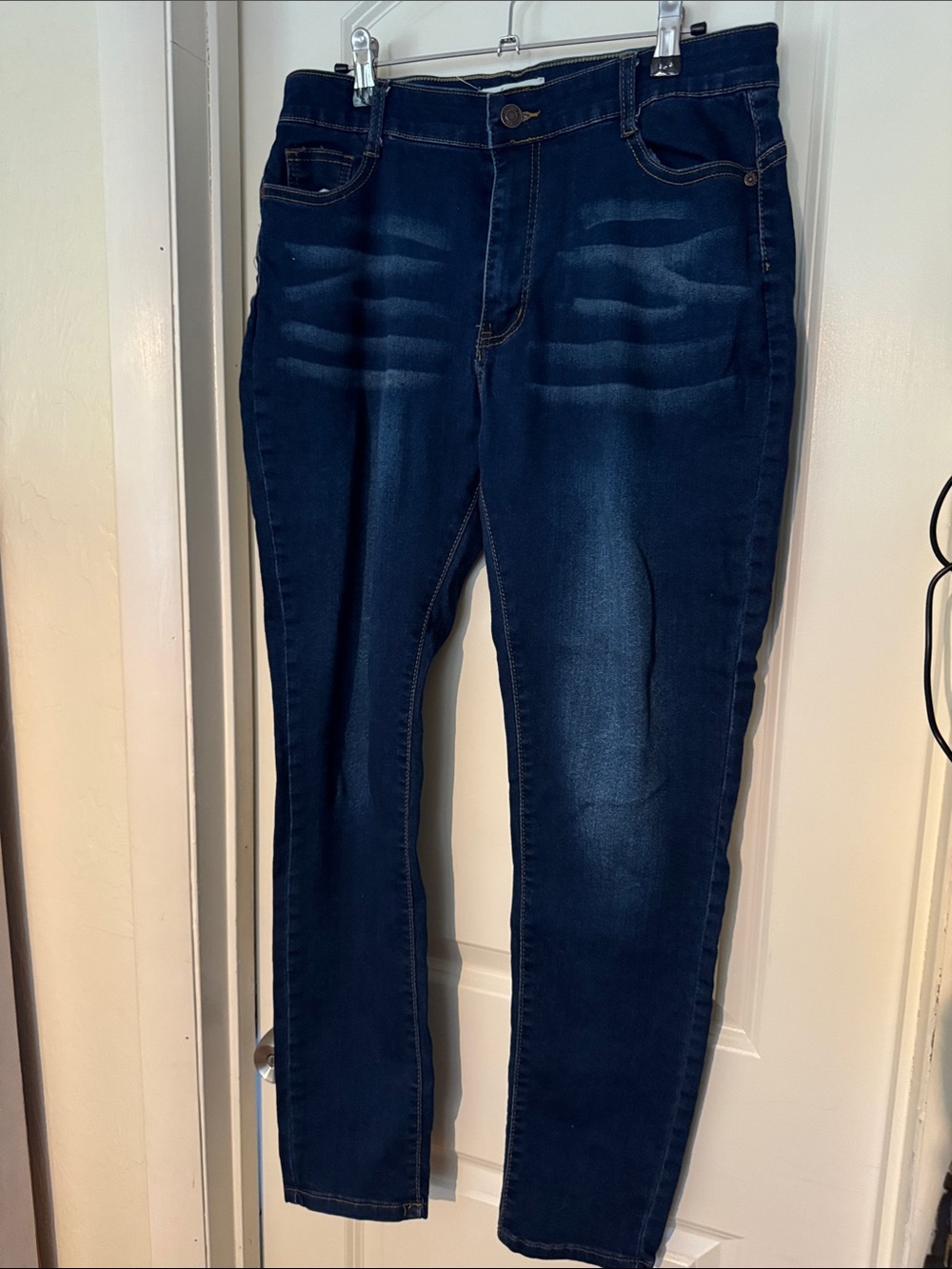 Red Bottoms Dark Blue Skinny Jeans size 15/32